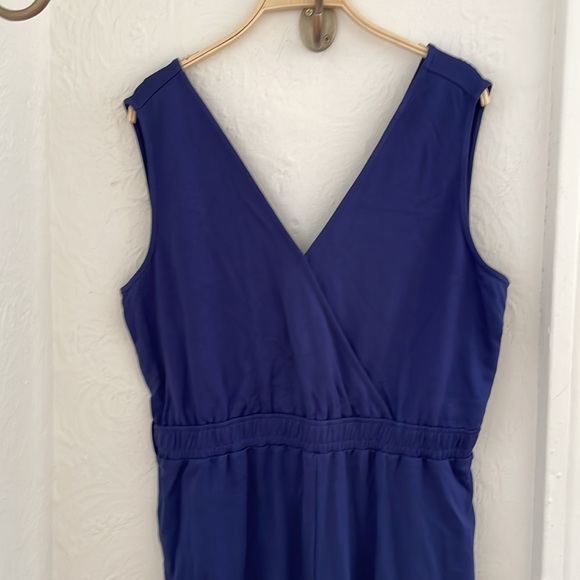 CARALYN MIRAND Women's The Drop Sleeveless Wrap Jumpsuit Size XL in Navy - Picture 2 of 9